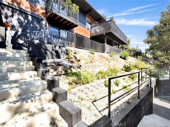 4009 Weslin Avenue, Sherman Oaks CA 91423