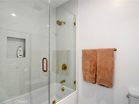 29302 Laro Drive, Agoura Hills CA 91301