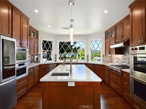 29302 Laro Drive, Agoura Hills CA 91301