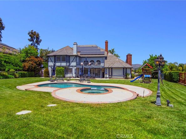 29302 Laro Drive, Agoura Hills CA 91301