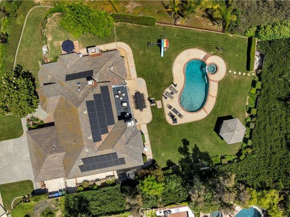 29302 Laro Drive, Agoura Hills CA 91301