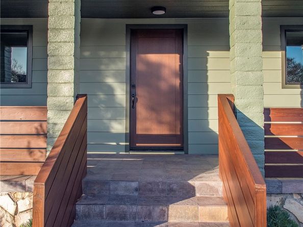 5125 Meridian Street, Los Angeles CA 90042