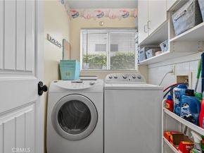 6325 Yolanda, Tarzana CA 91335
