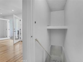 1115 19th 10, Santa Monica CA 90403