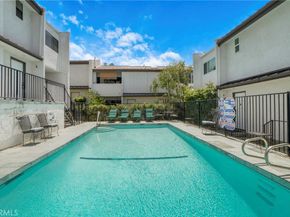 1115 19th 10, Santa Monica CA 90403