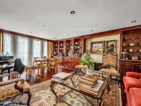 18423 Linnet, Tarzana CA 91356