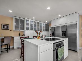 18423 Linnet, Tarzana CA 91356