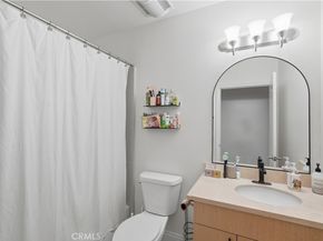 917 S New Hampshire 301, Los Angeles CA 90006