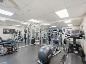 917 S New Hampshire 301, Los Angeles CA 90006