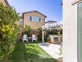 20742 Pine Cone Circle, Porter Ranch CA 91326