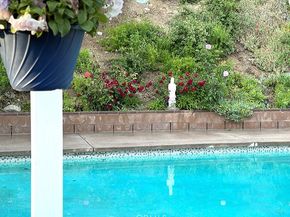 26261 Veva Way, Calabasas CA 91302