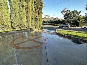 26261 Veva Way, Calabasas CA 91302