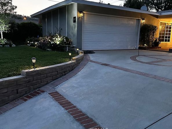 26261 Veva Way, Calabasas CA 91302