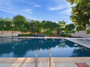 10225 Donna, Northridge CA 91324