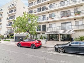 1115 S Elm Drive 301, Los Angeles CA 90035