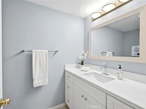 4747 Ellenita, Tarzana CA 91356