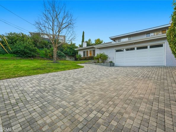 4747 Ellenita, Tarzana CA 91356