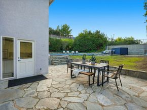 4747 Ellenita, Tarzana CA 91356