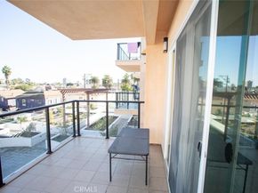 1598 Long Beach Boulevard 305, Long Beach CA 90813