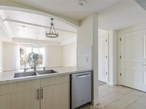 1598 Long Beach Boulevard 305, Long Beach CA 90813