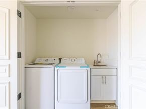 1598 Long Beach Boulevard 305, Long Beach CA 90813