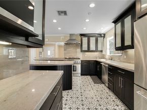 23928 Archwood Street, West Hills CA 91307