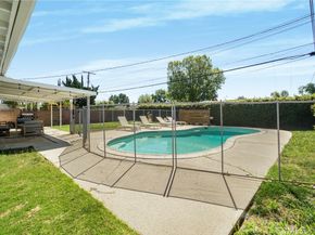 23928 Archwood Street, West Hills CA 91307