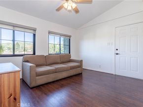 11478 Kamloops Street, Sylmar CA 91342