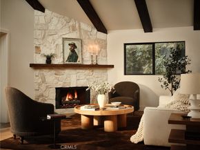 3250 Coldwater Canyon, Studio City CA 91604