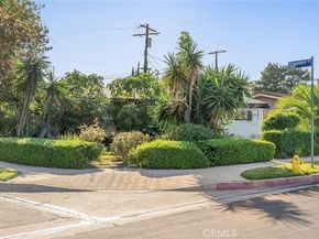 8341 Delco Avenue, Winnetka CA 91306