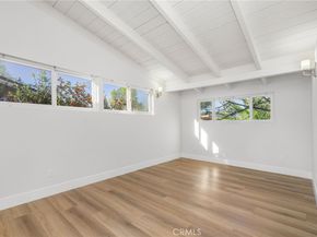 8341 Delco Avenue, Winnetka CA 91306