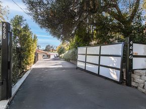 4620 Caritina, Tarzana CA 91356
