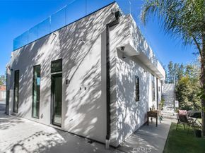 4620 Caritina, Tarzana CA 91356