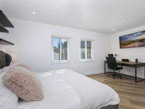 4620 Caritina, Tarzana CA 91356