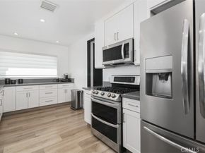 4620 Caritina, Tarzana CA 91356