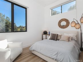4620 Caritina, Tarzana CA 91356