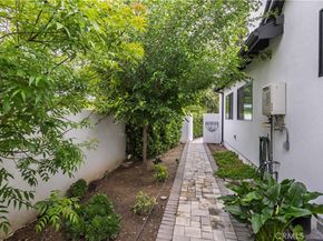 8602 Shoshone, Sherwood Forest CA 91325