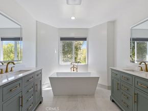 4330 Alhama, Woodland Hills CA 91364