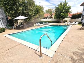 20607 Roscoe Blvd C, Winnetka CA 91306