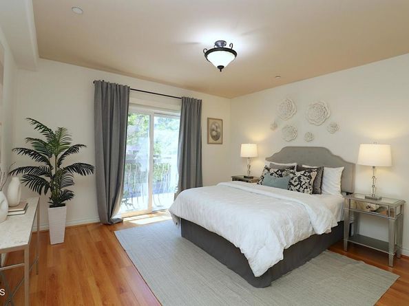 3855 Ingraham Street 204, Los Angeles CA 90005