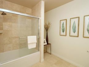 3855 Ingraham Street 204, Los Angeles CA 90005