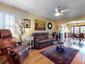 405 Mission Road, Glendale CA 91205