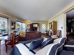 405 Mission Road, Glendale CA 91205