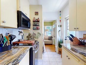 405 Mission Road, Glendale CA 91205