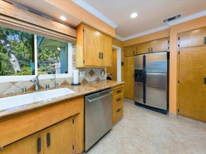 1372 Inverness Drive, Pasadena CA 91103