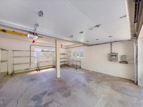 1372 Inverness Drive, Pasadena CA 91103