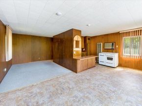 1372 Inverness Drive, Pasadena CA 91103