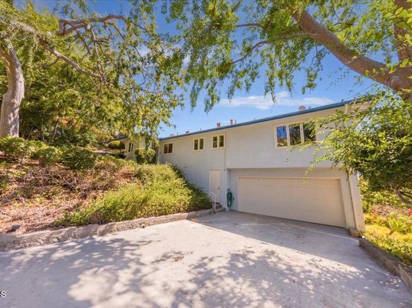 1372 Inverness Drive, Pasadena CA 91103