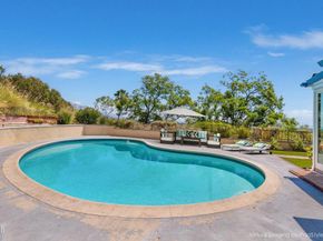 1372 Inverness Drive, Pasadena CA 91103