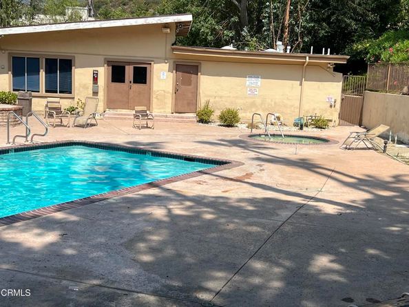 1935 Alpha Road 310, Glendale CA 91208